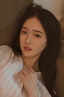 走出监狱的女人